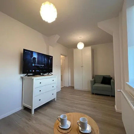Apartamenty Przy Parku. Stare Miasto. Legnica Exterior photo